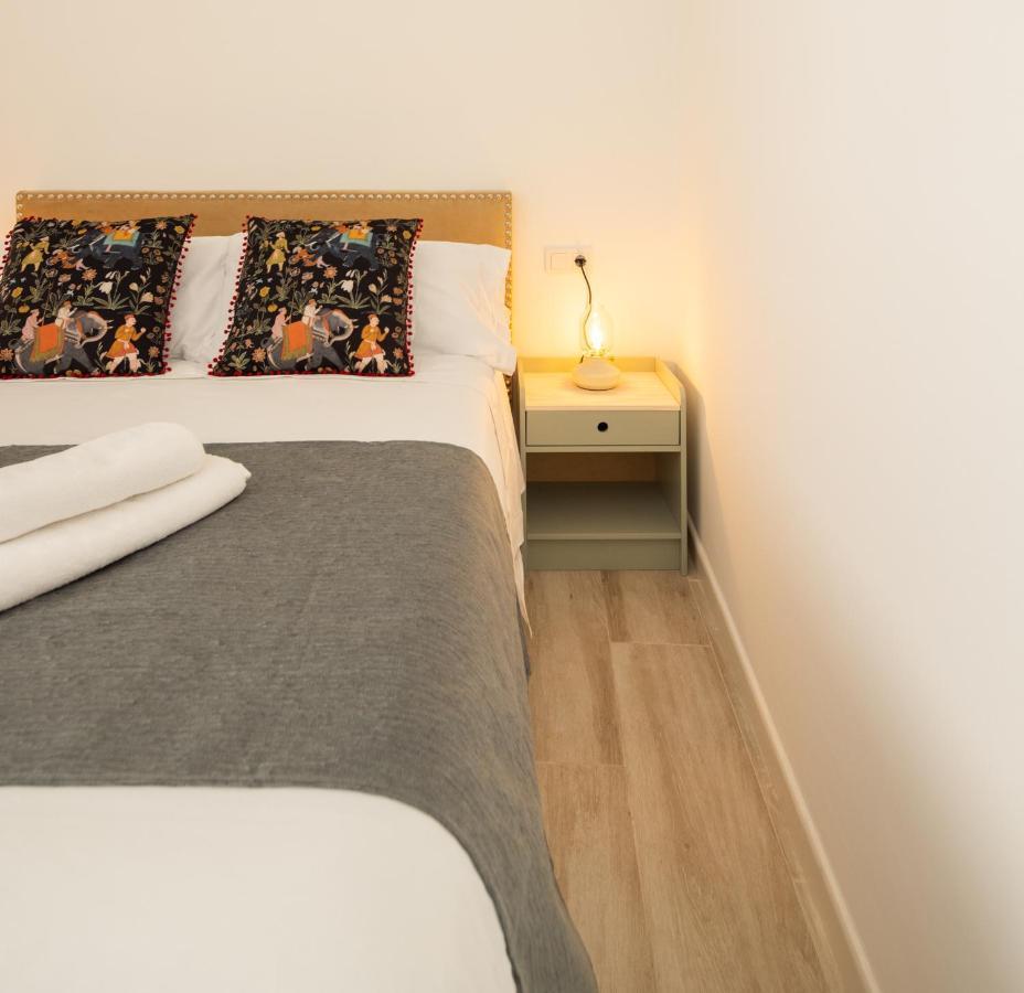 Suite Catedral Little Apartments Cadiz Bagian luar foto