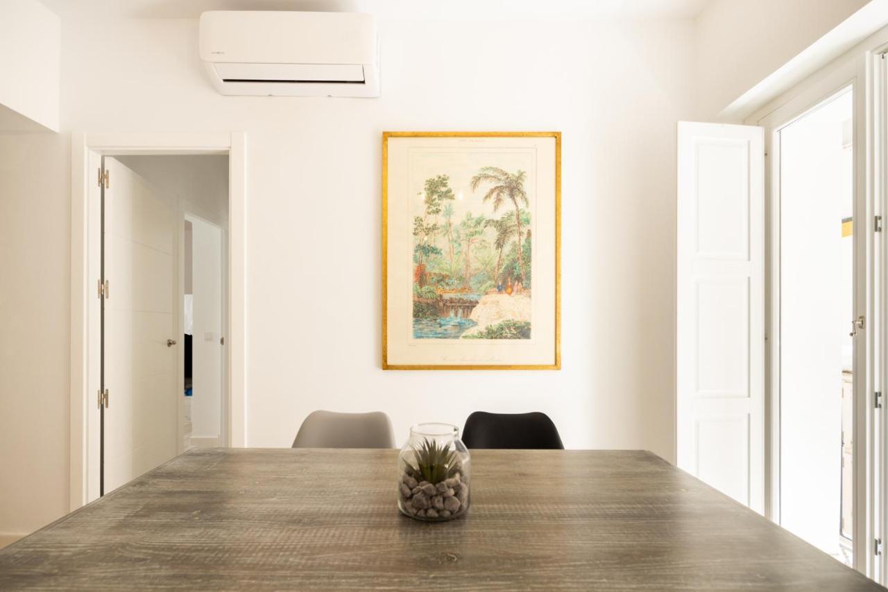 Suite Catedral Little Apartments Cadiz Bagian luar foto