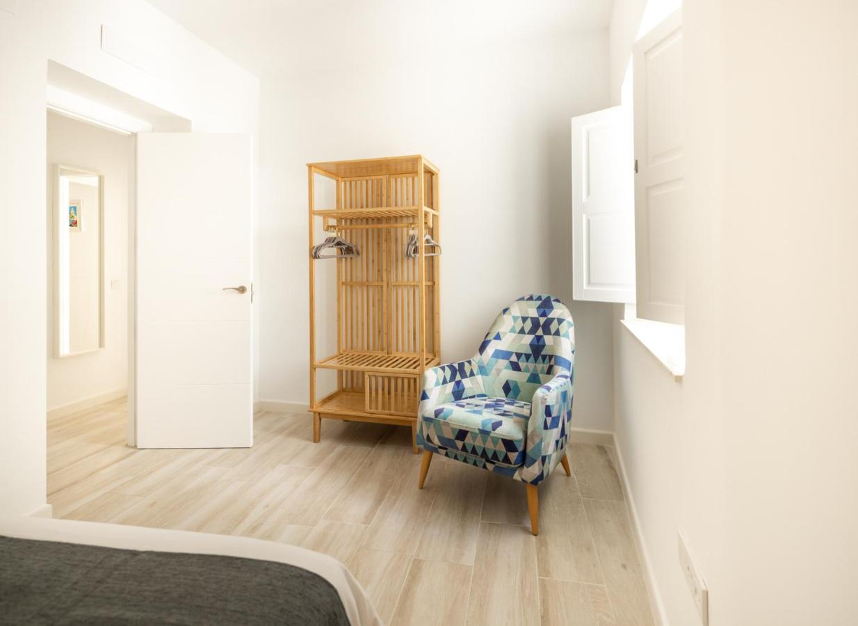 Suite Catedral Little Apartments Cadiz Bagian luar foto