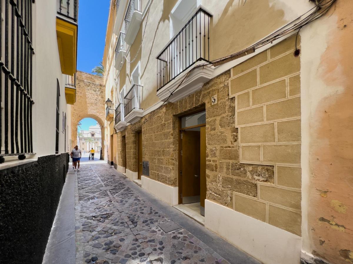 Suite Catedral Little Apartments Cadiz Bagian luar foto